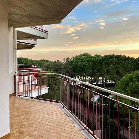 Residence Cristallo 4H 利尼亚诺萨比亚多罗 外观 照片
