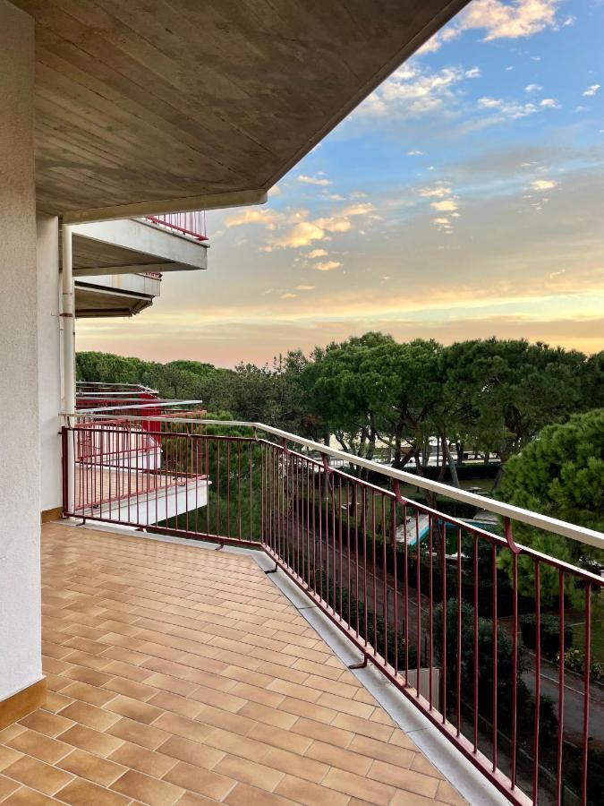 Residence Cristallo 4H 利尼亚诺萨比亚多罗 外观 照片